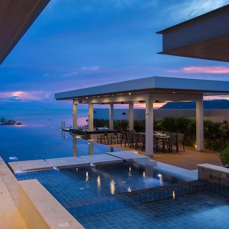 Exclusive Sea Renity A Beachfront Villa Retreat Sleeps 12 Adults And 6 Kids Laem Sor Exteriör bild